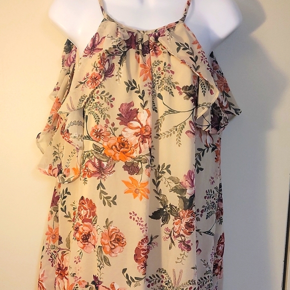 ASU Wish Size Small Spring Summer women mini dress Floral Cream and Above knee - Picture 3 of 8